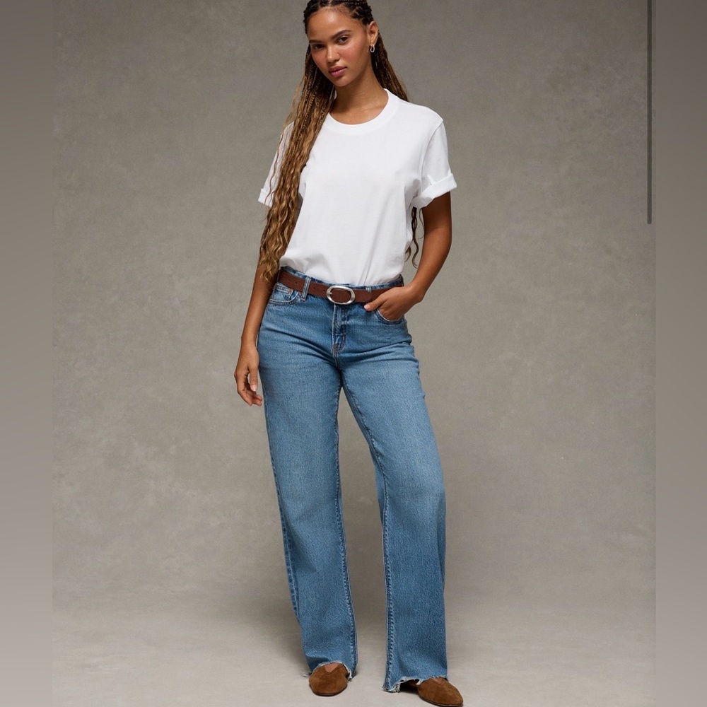 American Eagle Outfitters Light Blue Curvy Stovepipe Jeans